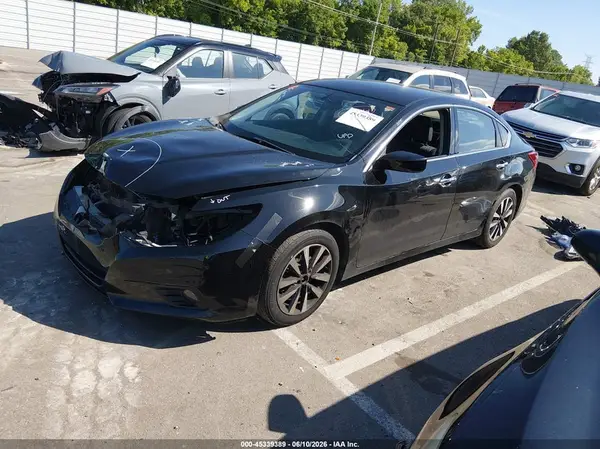 1N4AL3AP7JC121932 2018 NISSAN ALTIMA - Image 2