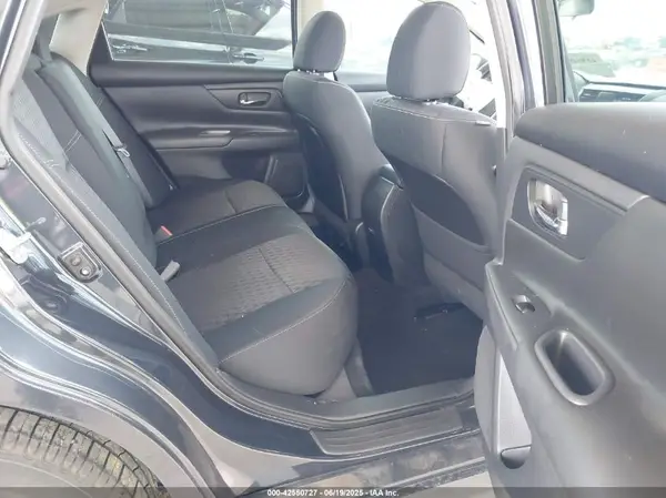 1N4AL3AP7JC122305 2018 NISSAN ALTIMA - Image 8