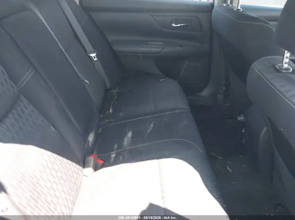 1N4AL3AP7JC122773 2018 NISSAN ALTIMA - Image 8