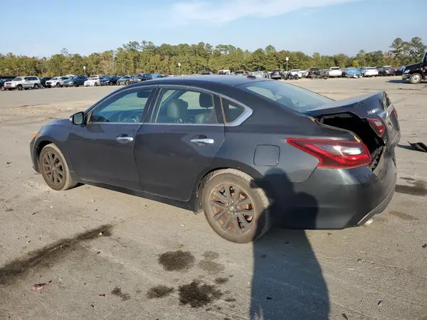 1N4AL3AP7JC123597 2018 NISSAN ALTIMA - Image 2