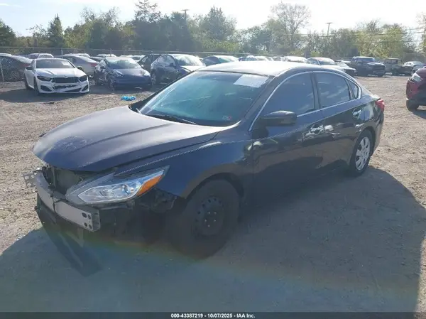 1N4AL3AP7JC124474 2018 NISSAN ALTIMA - Image 2