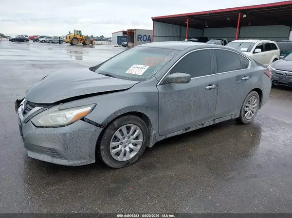 1N4AL3AP7JC125897 2018 NISSAN ALTIMA - Image 2