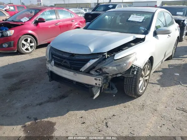 1N4AL3AP7JC126967 2018 NISSAN ALTIMA - Image 2