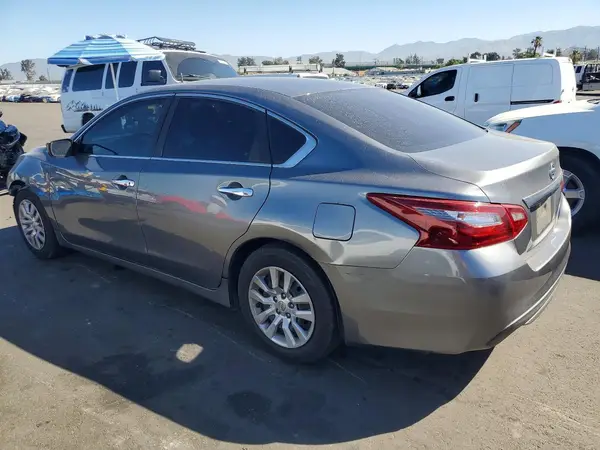 1N4AL3AP7JC129271 2018 NISSAN ALTIMA - Image 2