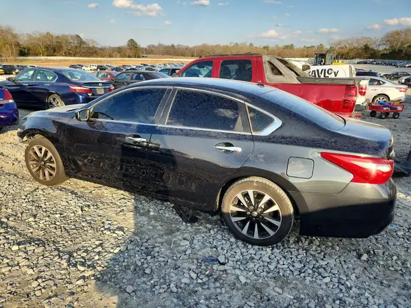1N4AL3AP7JC130162 2018 NISSAN ALTIMA - Image 2