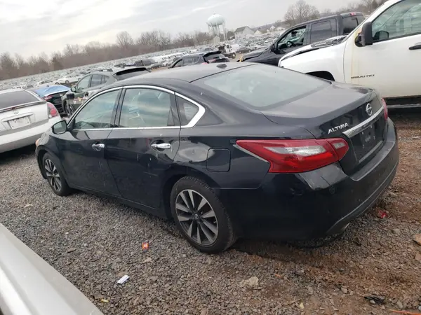 1N4AL3AP7JC131523 2018 NISSAN ALTIMA - Image 2