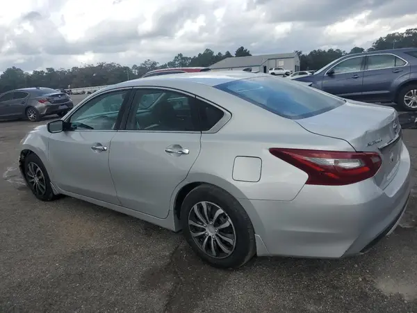 1N4AL3AP7JC134504 2018 NISSAN ALTIMA - Image 2
