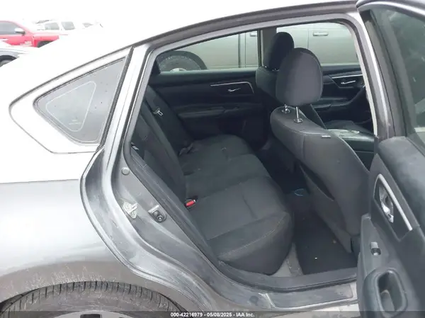 1N4AL3AP7JC136074 2018 NISSAN ALTIMA - Image 8
