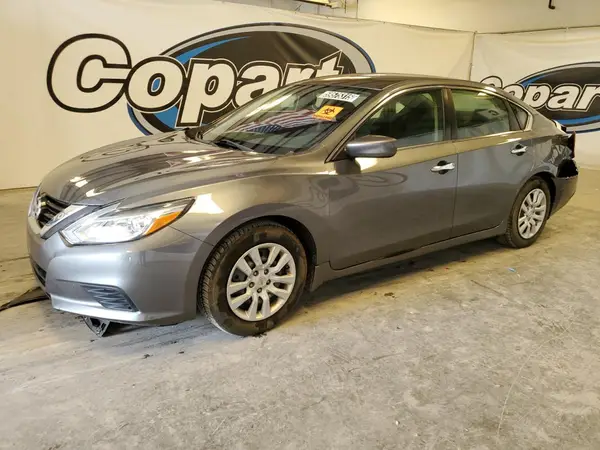 1N4AL3AP7JC137337 2018 NISSAN ALTIMA - Image 1