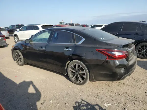 1N4AL3AP7JC137578 2018 NISSAN ALTIMA - Image 2