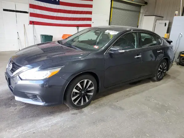 1N4AL3AP7JC139914 2018 NISSAN ALTIMA - Image 1