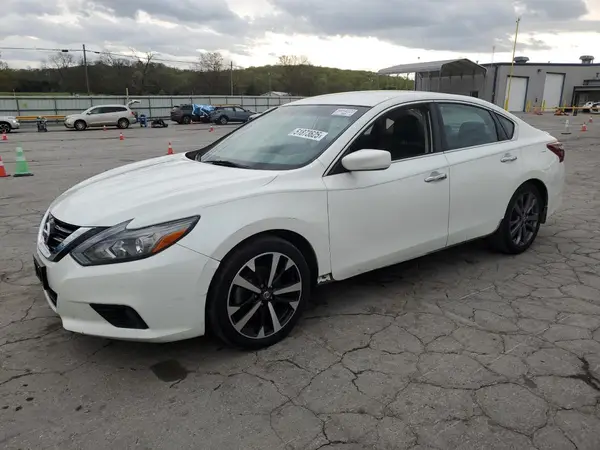 1N4AL3AP7JC140724 2018 NISSAN ALTIMA - Image 1