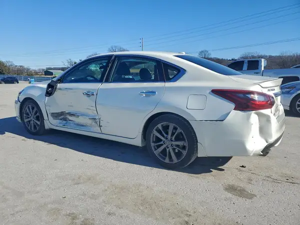 1N4AL3AP7JC146202 2018 NISSAN ALTIMA - Image 2
