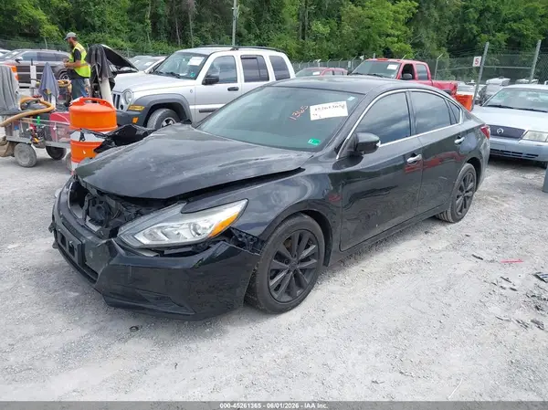 1N4AL3AP7JC147110 2018 NISSAN ALTIMA - Image 2