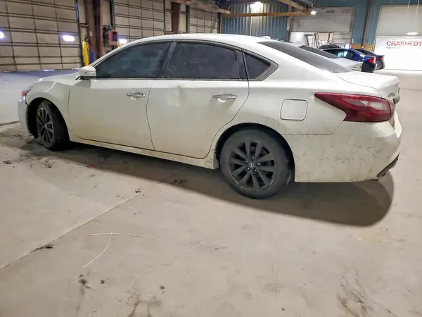 1N4AL3AP7JC147771 2018 NISSAN ALTIMA - Image 2