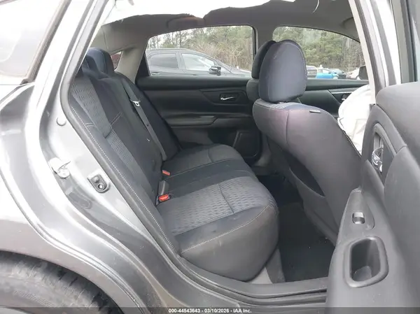 1N4AL3AP7JC148662 2018 NISSAN ALTIMA - Image 8