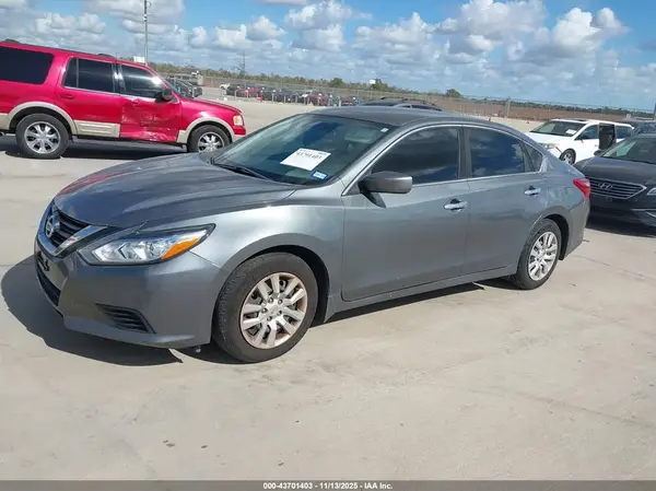 1N4AL3AP7JC150248 2018 NISSAN ALTIMA - Image 2