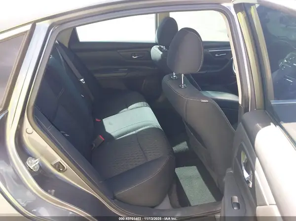 1N4AL3AP7JC150248 2018 NISSAN ALTIMA - Image 8