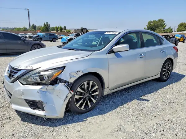 1N4AL3AP7JC154087 2018 NISSAN ALTIMA - Image 1