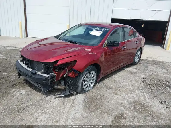 1N4AL3AP7JC158866 2018 NISSAN ALTIMA - Image 2