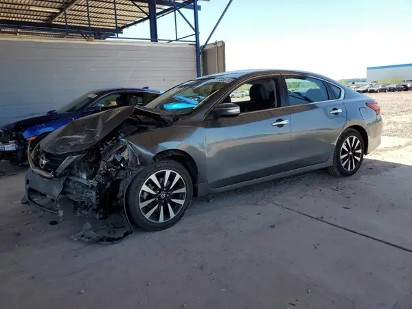 1N4AL3AP7JC158902 2018 NISSAN ALTIMA - Image 1