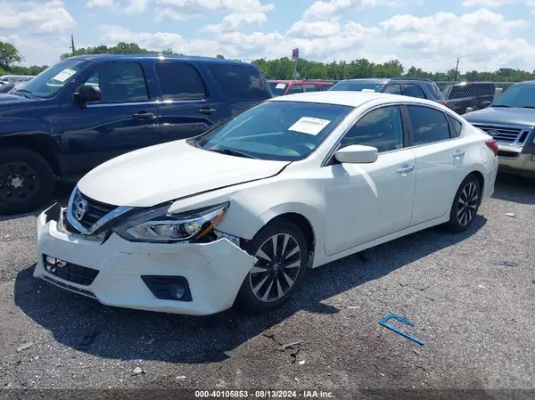 1N4AL3AP7JC159368 2018 NISSAN ALTIMA - Image 2