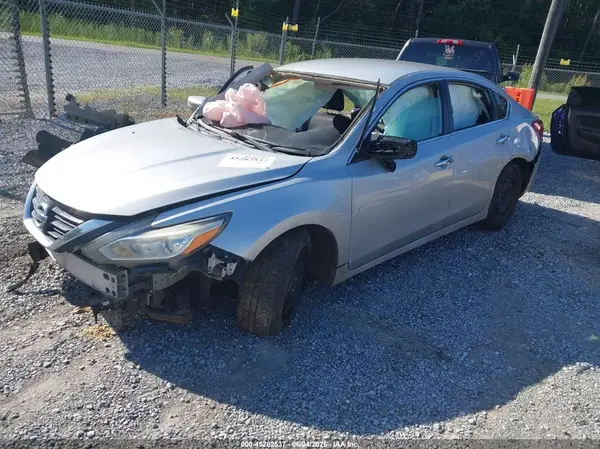 1N4AL3AP7JC163288 2018 NISSAN ALTIMA - Image 2