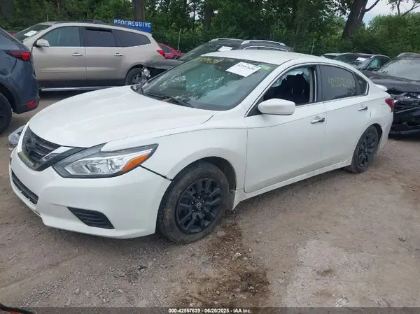 1N4AL3AP7JC163369 2018 NISSAN ALTIMA - Image 2