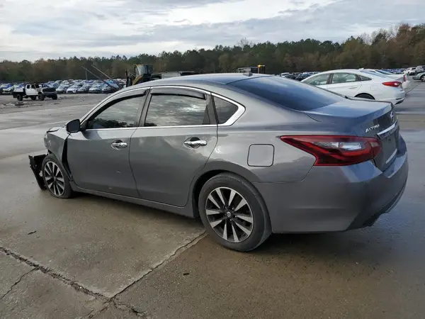1N4AL3AP7JC166174 2018 NISSAN ALTIMA - Image 2