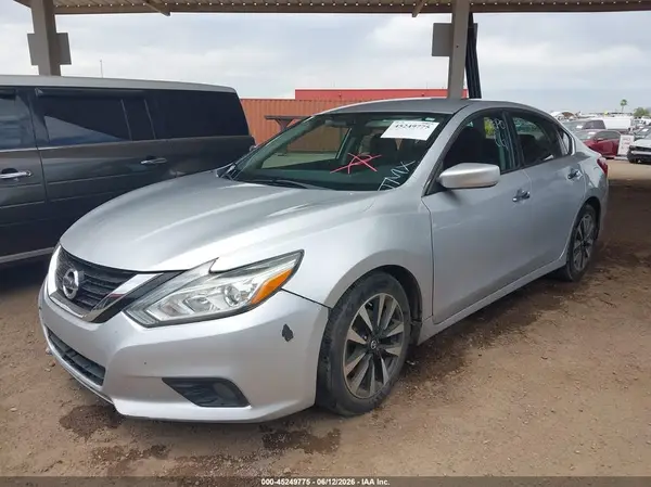 1N4AL3AP7JC170855 2018 NISSAN ALTIMA - Image 2