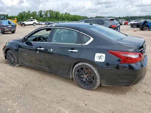 1N4AL3AP7JC173660 2018 NISSAN ALTIMA - Image 2