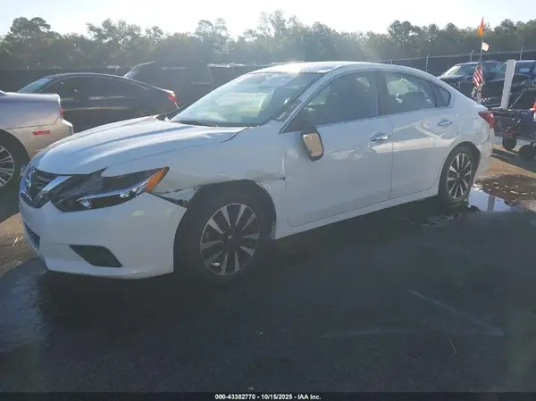1N4AL3AP7JC174730 2018 NISSAN ALTIMA - Image 2