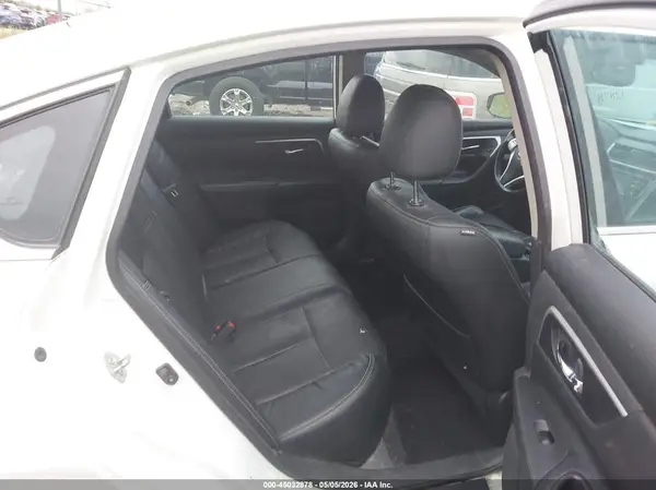 1N4AL3AP7JC177577 2018 NISSAN ALTIMA - Image 8