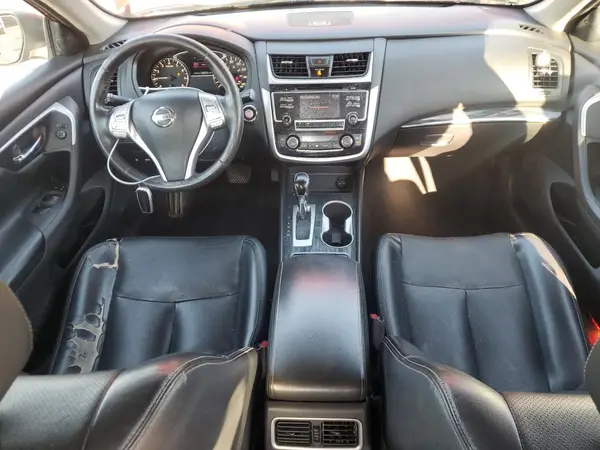 1N4AL3AP7JC177885 2018 NISSAN ALTIMA - Image 8