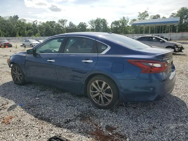 1N4AL3AP7JC179944 2018 NISSAN ALTIMA - Image 2