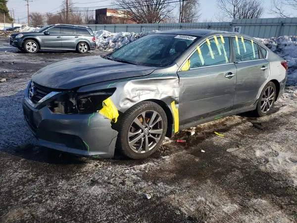 1N4AL3AP7JC183251 2018 NISSAN ALTIMA - Image 1