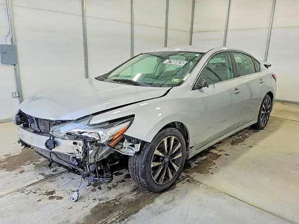 1N4AL3AP7JC183315 2018 NISSAN ALTIMA - Image 1