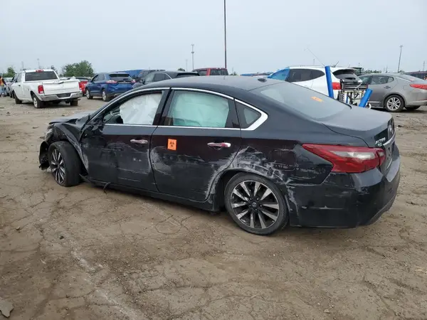 1N4AL3AP7JC186151 2018 NISSAN ALTIMA - Image 2