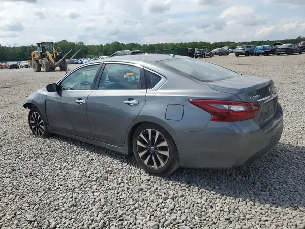 1N4AL3AP7JC189079 2018 NISSAN ALTIMA - Image 2