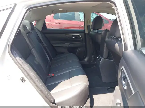 1N4AL3AP7JC190670 2018 NISSAN ALTIMA - Image 8