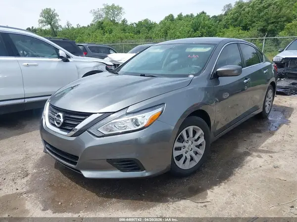 1N4AL3AP7JC190989 2018 NISSAN ALTIMA - Image 2