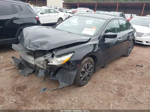 1N4AL3AP7JC191821 2018 NISSAN ALTIMA - Image 2