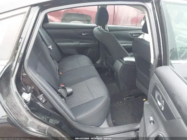 1N4AL3AP7JC191821 2018 NISSAN ALTIMA - Image 8