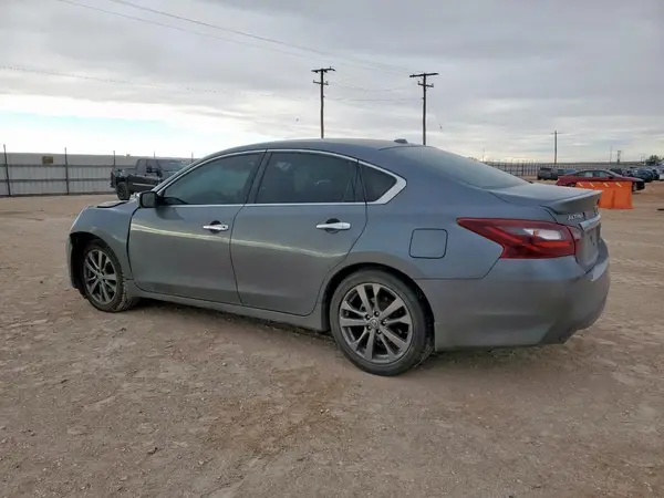 1N4AL3AP7JC193634 2018 NISSAN ALTIMA - Image 2