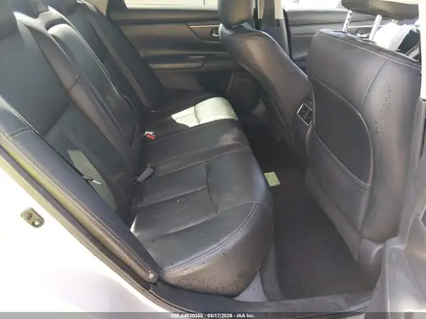 1N4AL3AP7JC196405 2018 NISSAN ALTIMA - Image 8
