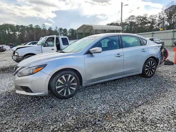 1N4AL3AP7JC199370 2018 NISSAN ALTIMA - Image 1