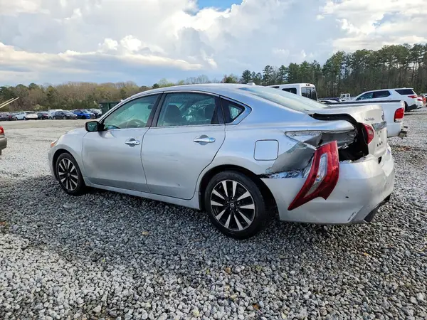 1N4AL3AP7JC199370 2018 NISSAN ALTIMA - Image 2