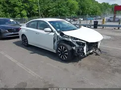 1N4AL3AP7JC199658 2018 NISSAN ALTIMA