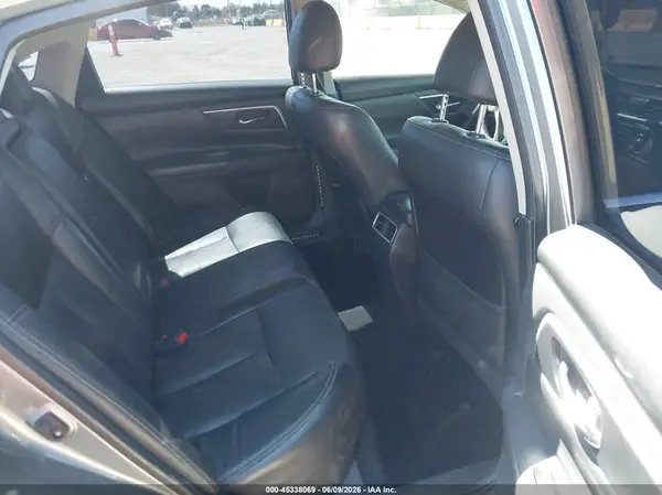 1N4AL3AP7JC203899 2018 NISSAN ALTIMA - Image 8