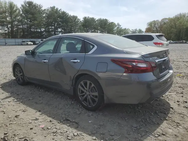 1N4AL3AP7JC204759 2018 NISSAN ALTIMA - Image 2
